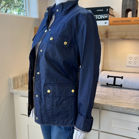J Crew Women's Downtown Field Navy Blue Waxed Cotton Full Zip Jacket! Size M - Picture 3 of 16